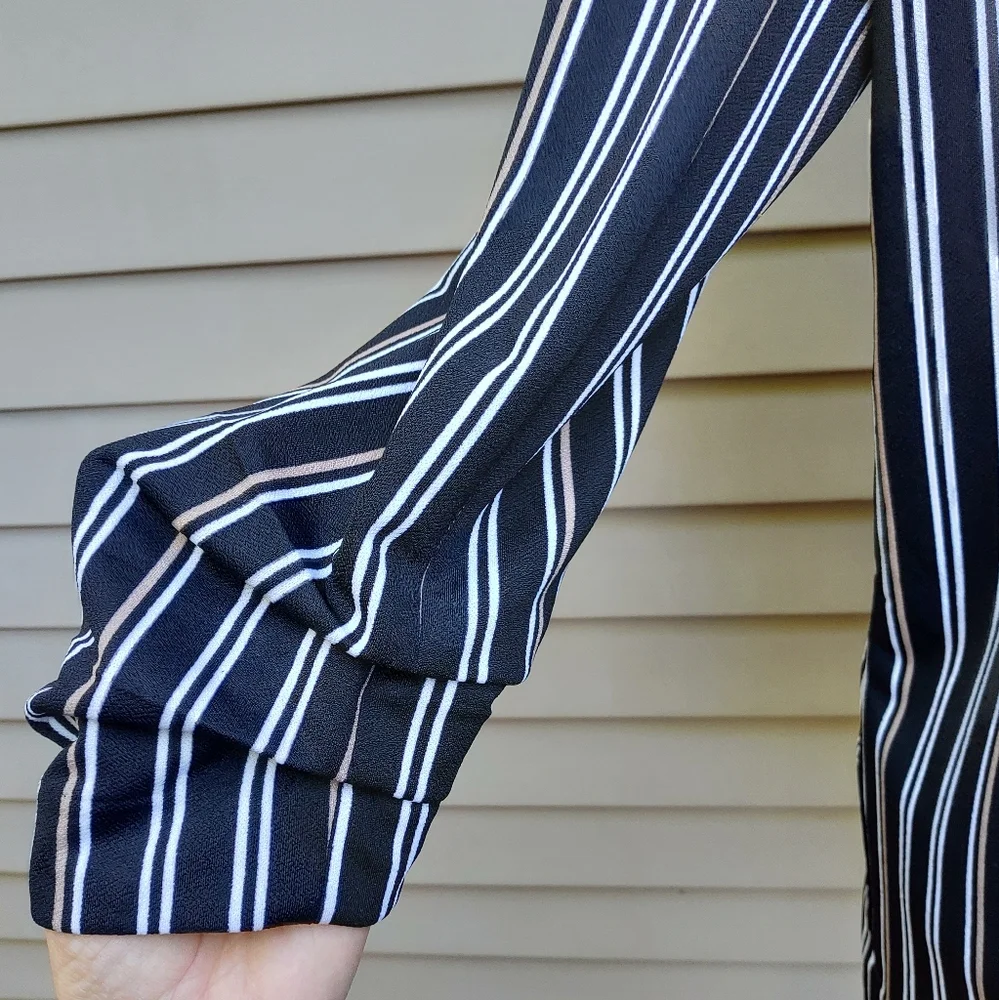 NYCC Black Striped Blazer 3/4 Ruched Sleeves NWT Hook Closure